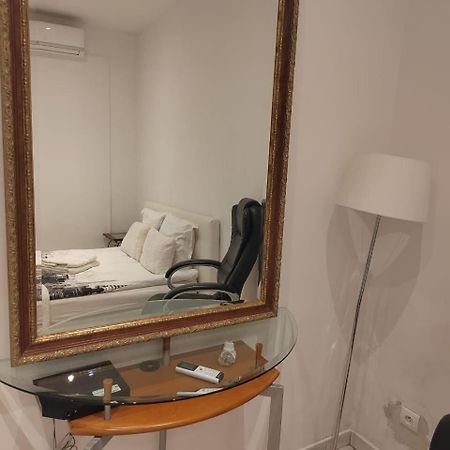 Monaco Studio #3 With Private Patio Босолей Экстерьер фото